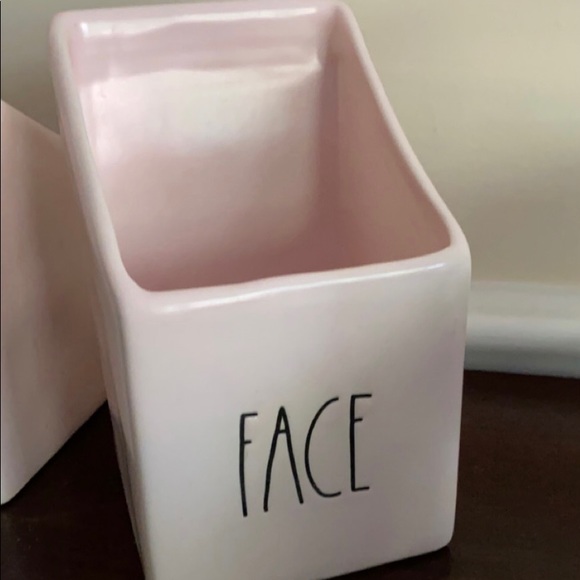 Rae Dunn make up brush holders set - Picture 3 of 4